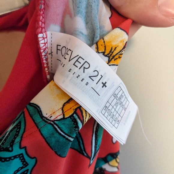 NWOT Forever 21 Red Floral Peplum One piece Swimsuit, size 2X - Picture 7 of 7